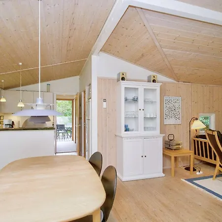 5 Person Holiday In G Rlev