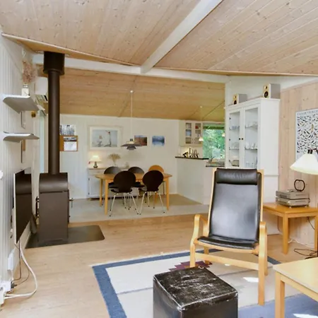 5 Person Holiday In G Rlev *